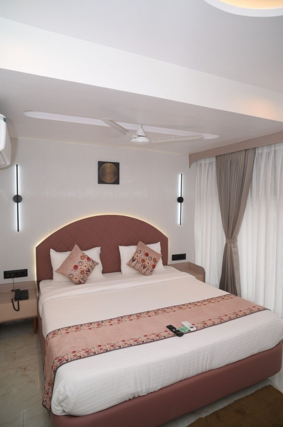 Super Deluxe